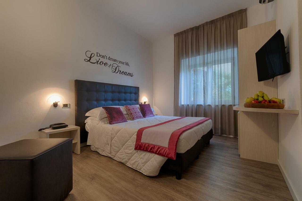 Hotel Rombino Fonteblanda Kültér fotó